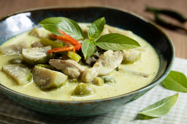 Grünes Cilantro Curry, Curry mit gemahlenen Korianderblättern