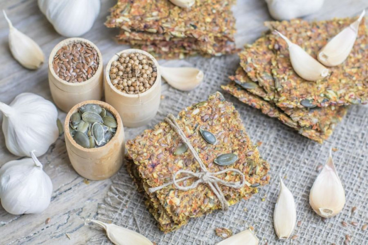 Koriander ganz kaufen, aromatische Koriandersamen für Brot, Currys und feine Würze