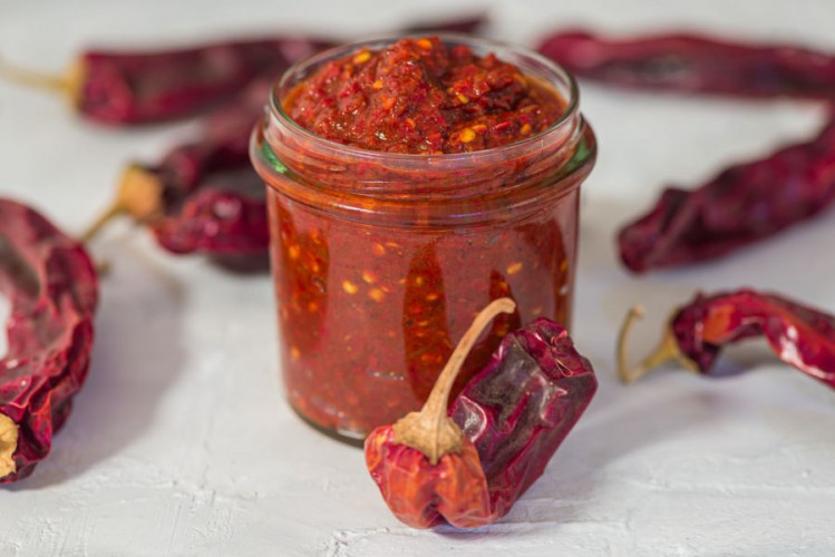 Piri Piri Gewürz kaufen - Würzige Schärfe für Grill, Fleisch und Gemüse