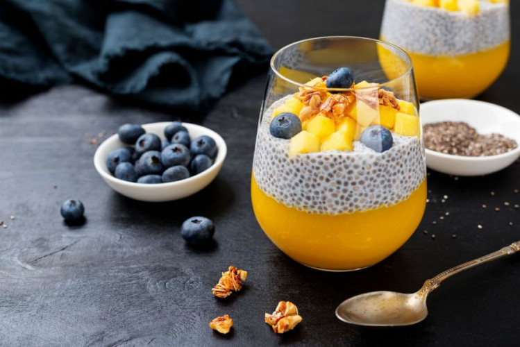 Mango Pulver kaufen, fruchtiges Mango Gewürz für Smoothies, Desserts und Backen