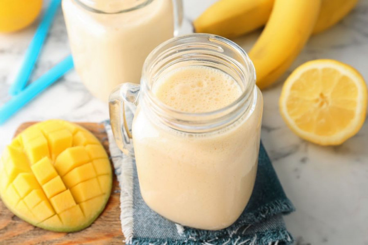 Mango Pulver kaufen, fruchtiges Mango Gewürz für Smoothies, Desserts und Backen