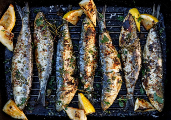 Kräutersalz kaufen, aromatische Kräuterwürze für Kräuterbutter, Gemüse, Fleisch und Fisch