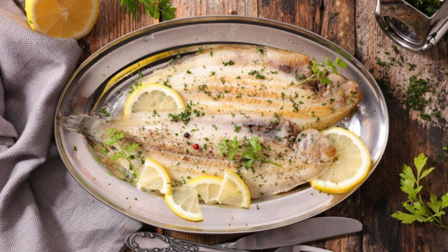 Kräutersalz kaufen, aromatische Kräuterwürze für Kräuterbutter, Gemüse, Fleisch und Fisch