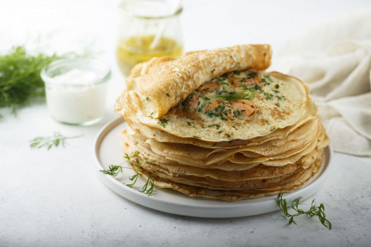 Bohnenkraut gerebelt kaufen, aromatisches Küchenkraut für Bohnen, Gemüse und herzhafte Küche