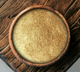Zwiebeln gemahlen für intensives Aroma in Suppen, Saucen und Marinaden