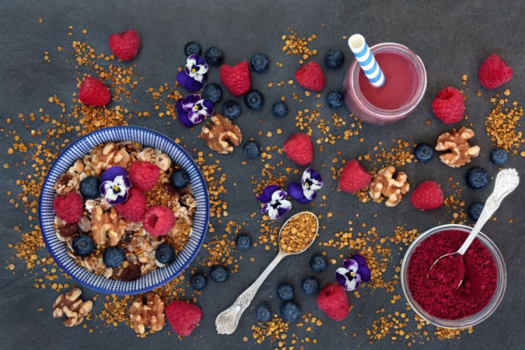 Blütenpollen kaufen goldene Blütenpollen für Müsli Smoothie und Küche