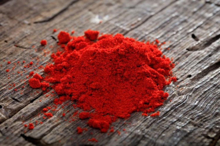 Paprika edelsüß gemahlen ungarisch kaufen mild würziges Paprika Pulver