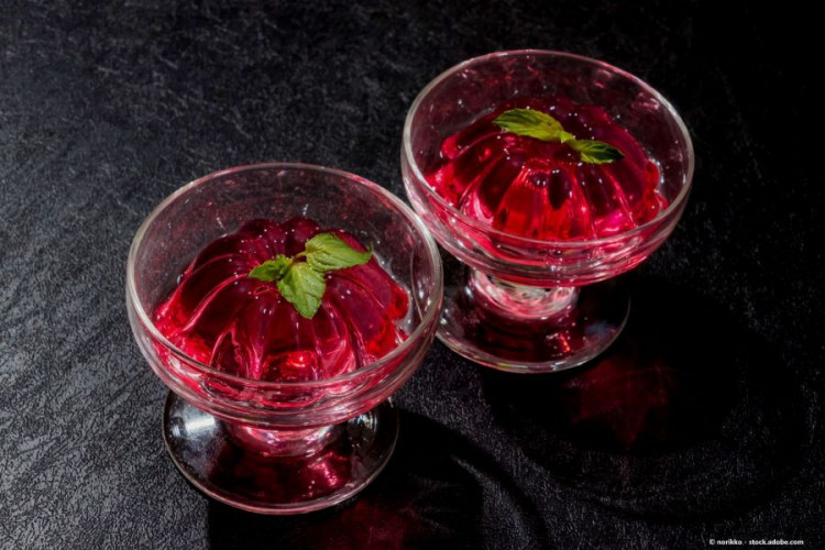 Hibiskusblüten gemahlen kaufen, fruchtiges Hibiscus Pulver für Tee Getränke und Küche