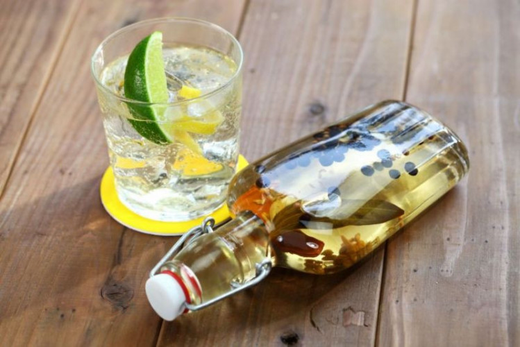 Wacholderbeeren ganz kaufen aromatisch für Gin Fleisch und Küche