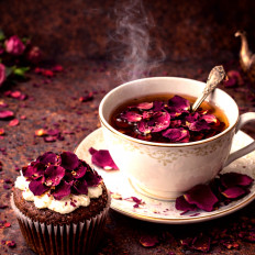 Rosenblütenblätter essbar, Premium Qualität stark duftend kaufen