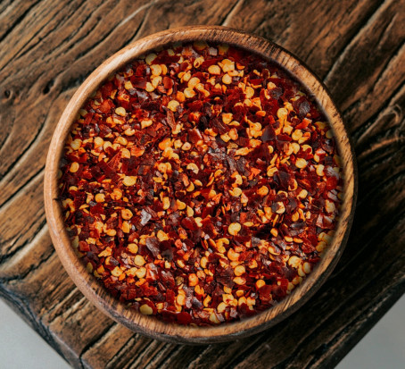 Intensive Schärfe: Hochwertige Chili Flocken für deine Gerichte