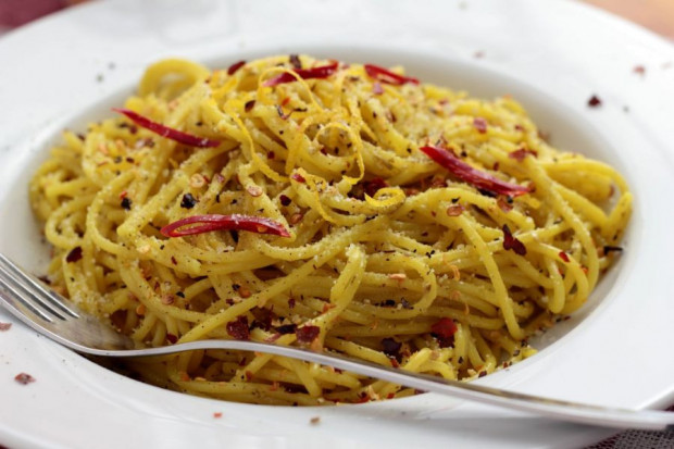 Intensive Schärfe: Hochwertige Chili Flocken für deine Gerichte