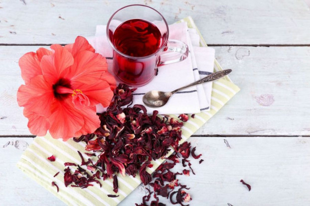 Hibiskusblüten geschnitten kaufen, aromatisch, vielseitig verwendbar