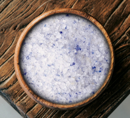 Per. Blaues Saphirsalz, Blue Salt, Blausalz, sehr schöne Farbe, grobes Dekorsalz