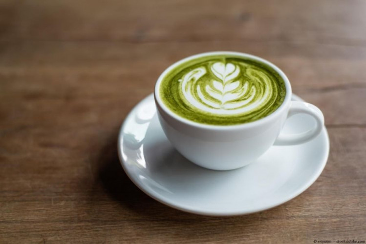 Matcha Grüntee Pulver kaufen fein gemahlen vielseitig für Tee und Küche