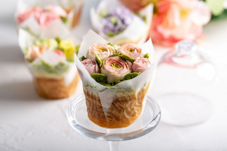 Rosenblütenzucker kaufen florale Süße für Desserts Gebäck Tee und kreative Rezepte
