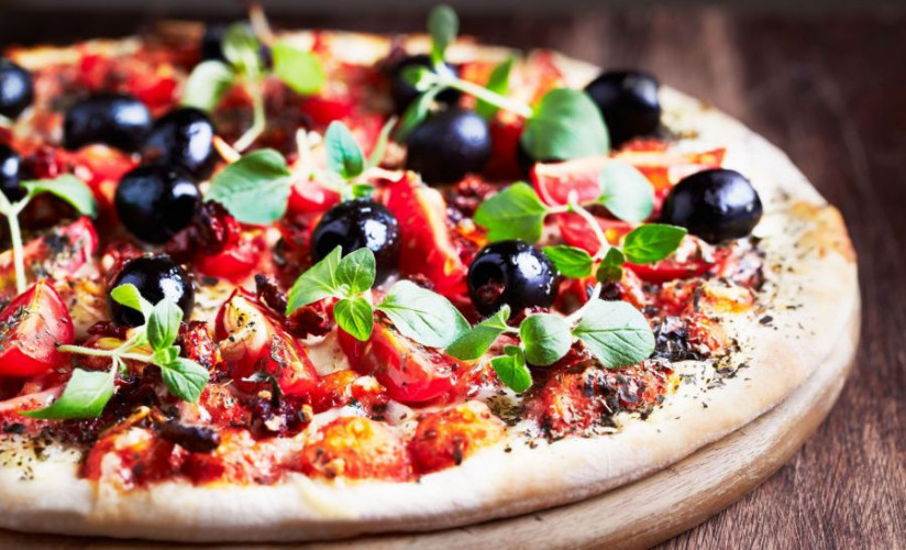 Oregano Blätter gerebelt kaufen - aromatisches Kräutergewürz für Pizza, Pasta und mediterrane Küche