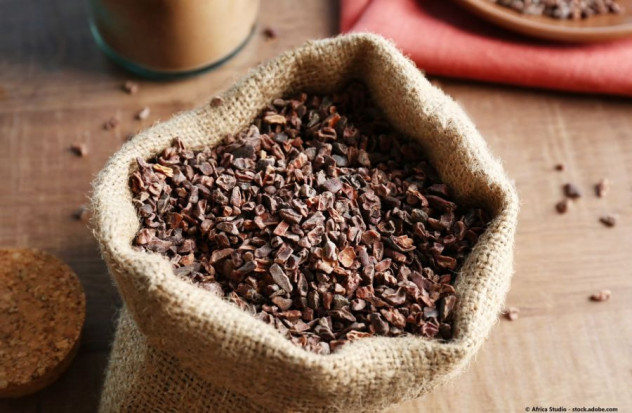 Kakao Nibs ohne Zucker kaufen, knusprige Kakaostücke für Müsli Desserts und Backen